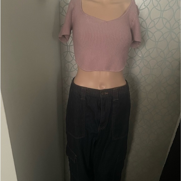 Forever 21 Ribbed Pink Knit Top size medium - Picture 4 of 7